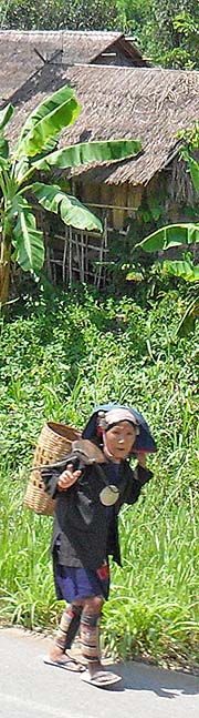 'An Akha Woman on the Road between Tha Ton and Mae Chan | Thailand' by Asienreisender